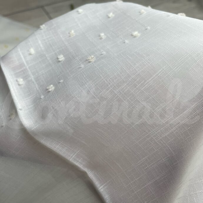 Tissu design 330295. (السعر بالمتر بلا خياطة )